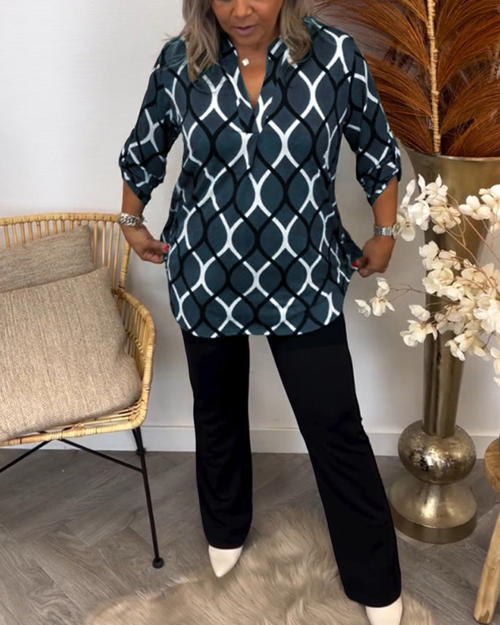Meri™ Graphic Print Blouse