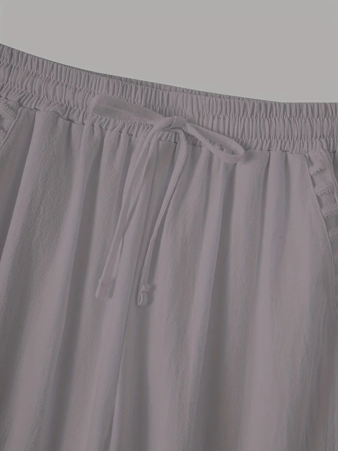 Tracey Contrast Trim Cropped Pants