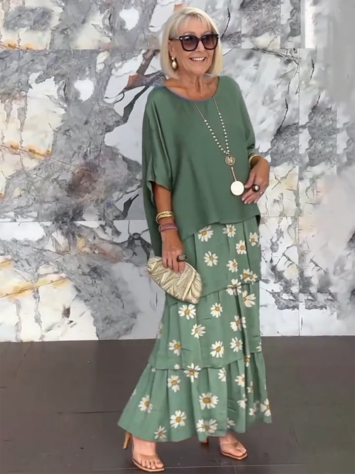 Fiona Gradient Clover Art Print Dress