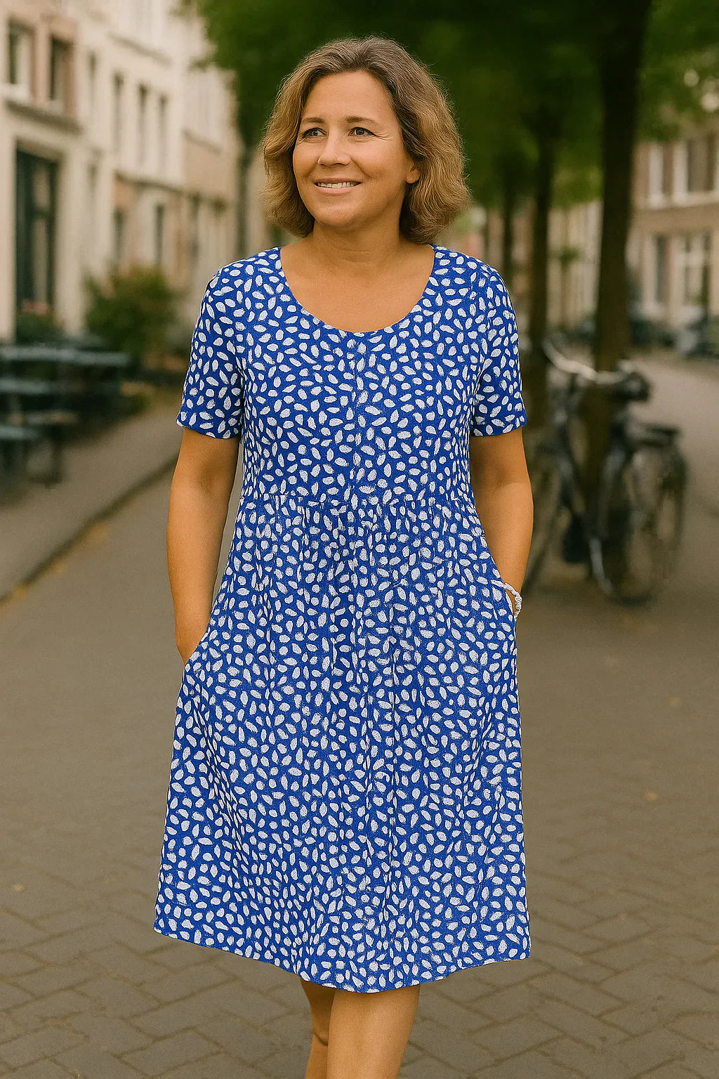 AZZURA™ – ELEGANT AND FLATTERING DRESS