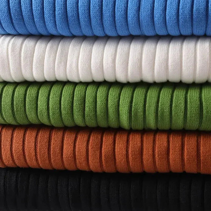 Julian | Minimalist Ribbed Turtleneck Sweater